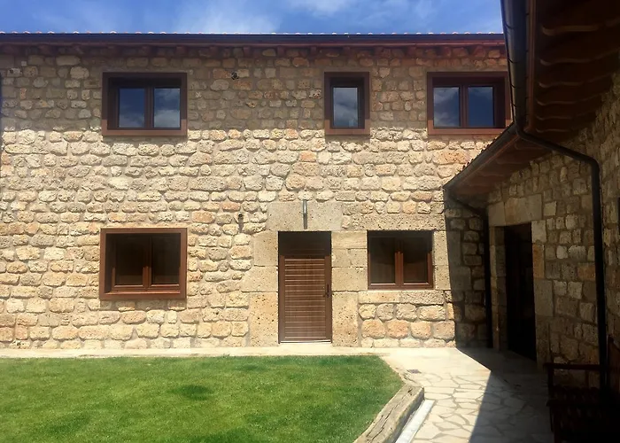 Complejo Rural De Villadiego 3*